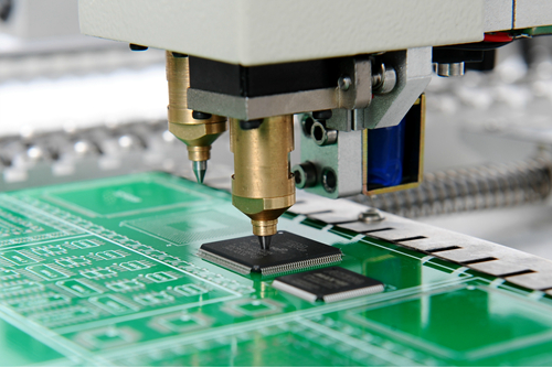 Comparison Between PCB Prototyping Service and Standard PCB Fabrication Service